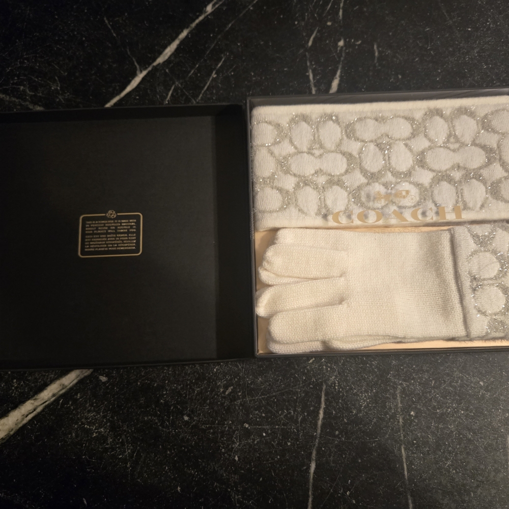 Brand New With Tag In Box Never Worn Coach Signature White Gloves & Headband Set